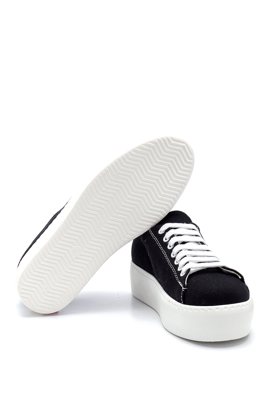 women sneakers