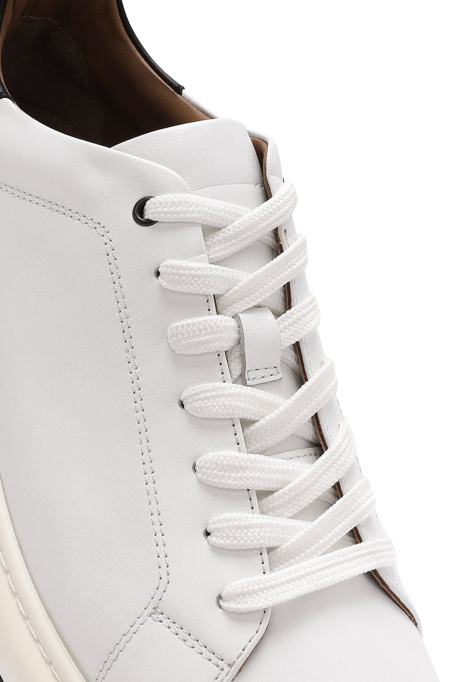 Men's White Lace-up Leather Sneaker