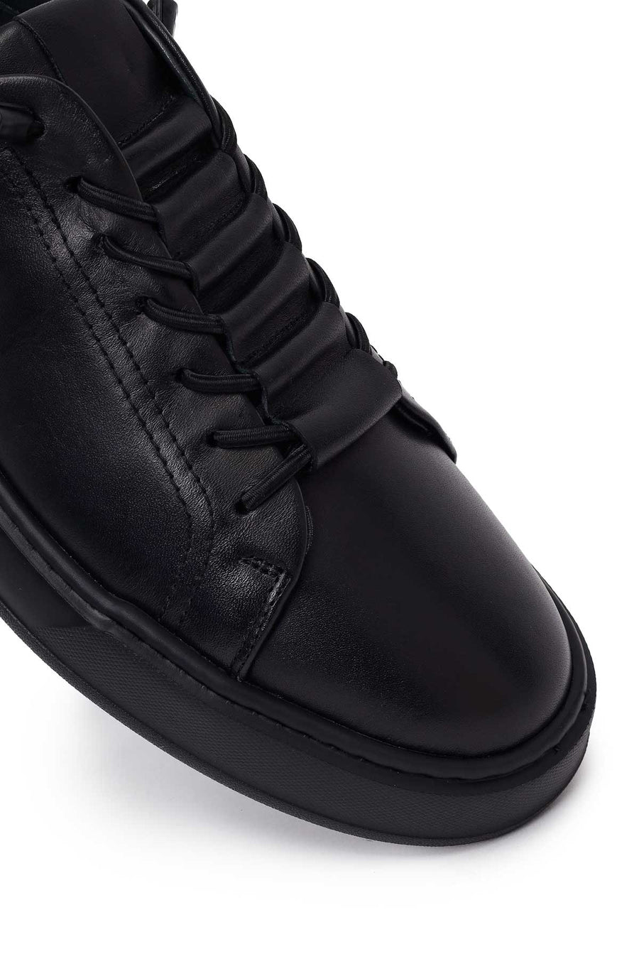 Male Black Lace-Up Leather Sneaker