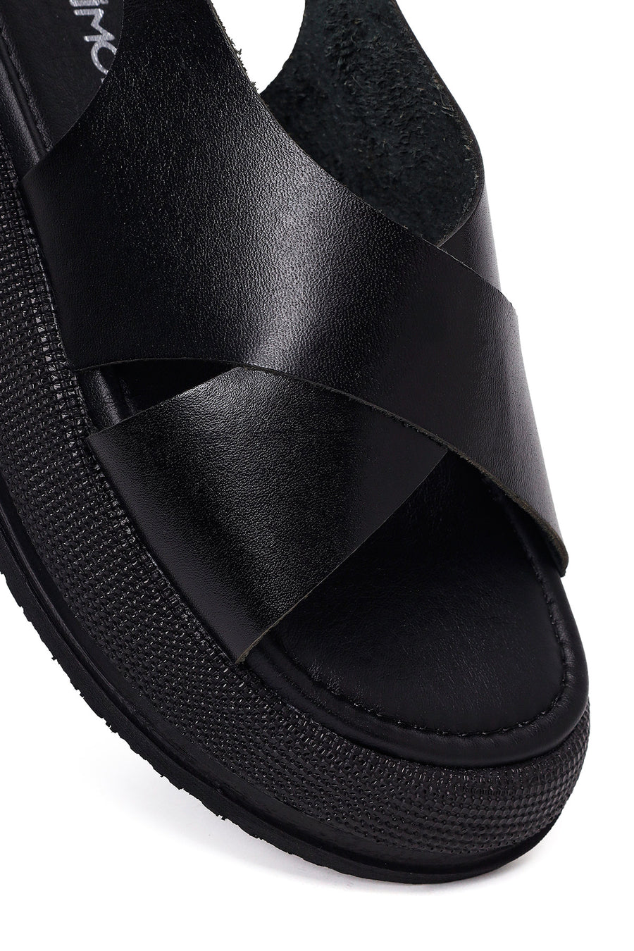 Woman Black Buckled Thick-Soled Leather Sandal