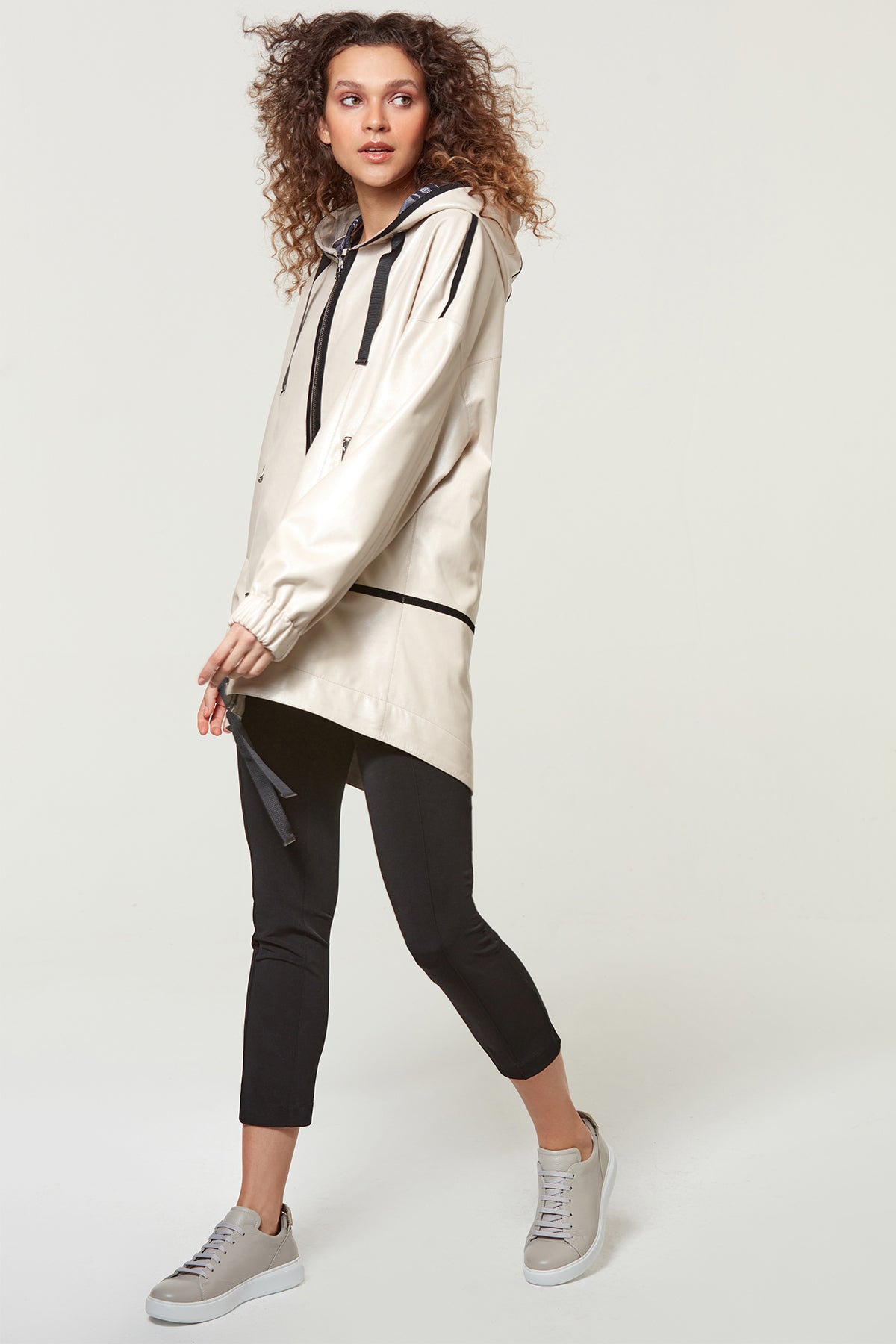 Valeria Kadın Beyaz Oversize Deri Ceket 22SGD5963U4 | Derimod