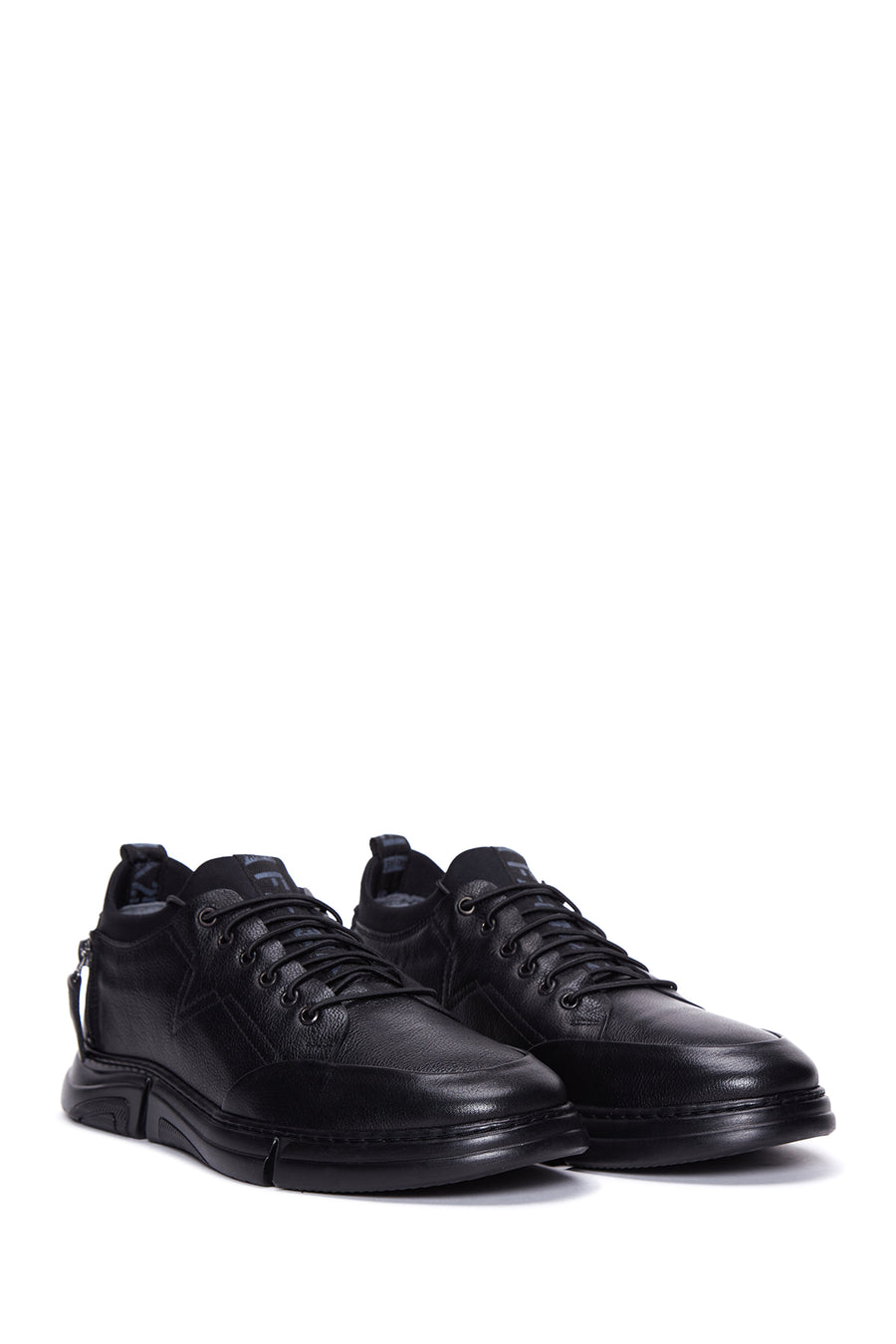 Men's Black Leather Sneaker