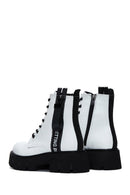 Kadın Beyaz Fermuarlı Postal Bot | Derimod