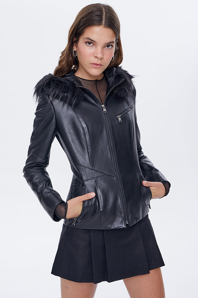 Juliette Women's Leather Jacket 22WGE50141M | Derimod