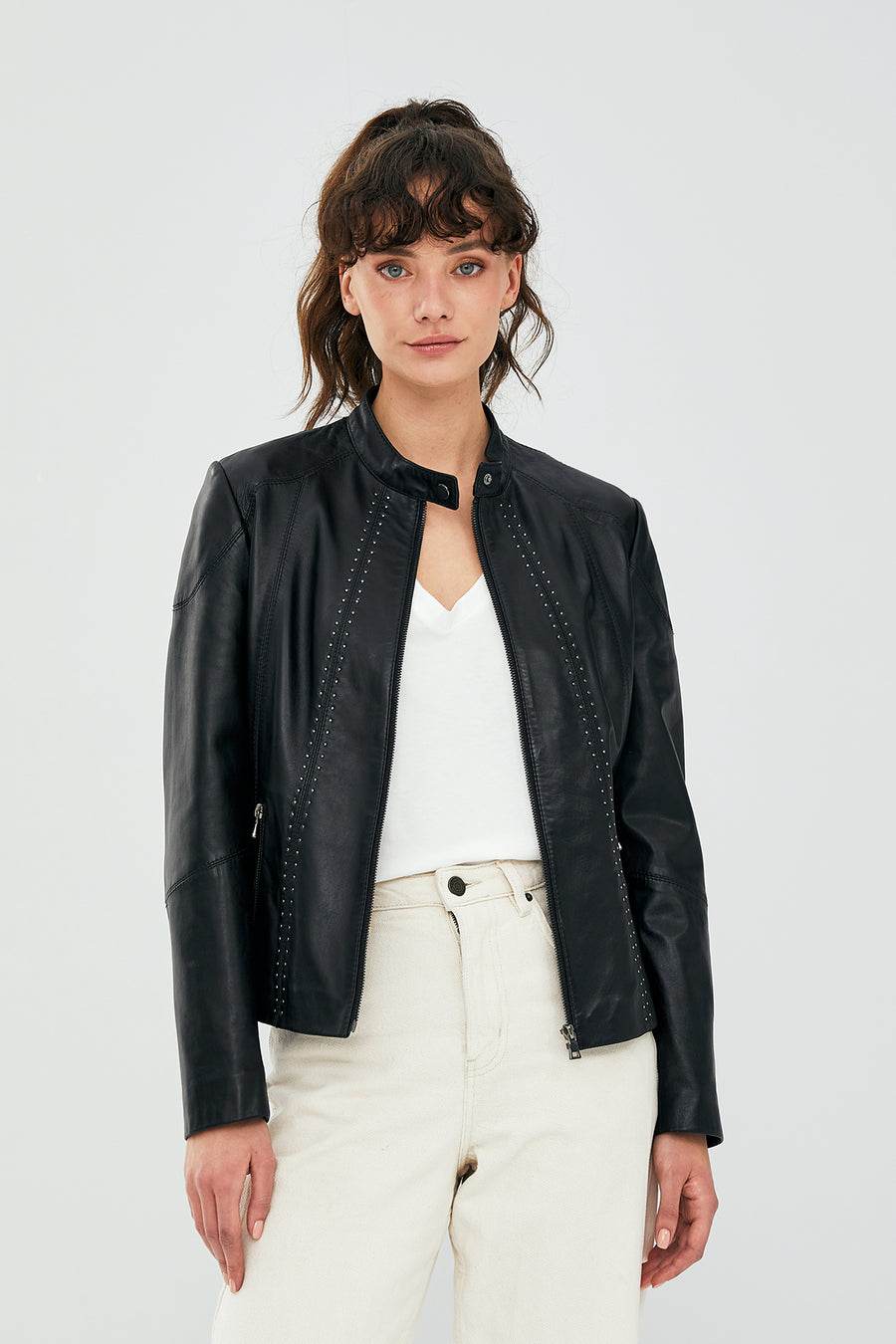 Lizzy Women's Black Leather Jacket 22WGE50401M | Derimod