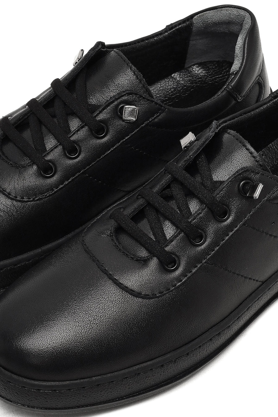 Woman Black Lace-Up Leather Comfort Shoes