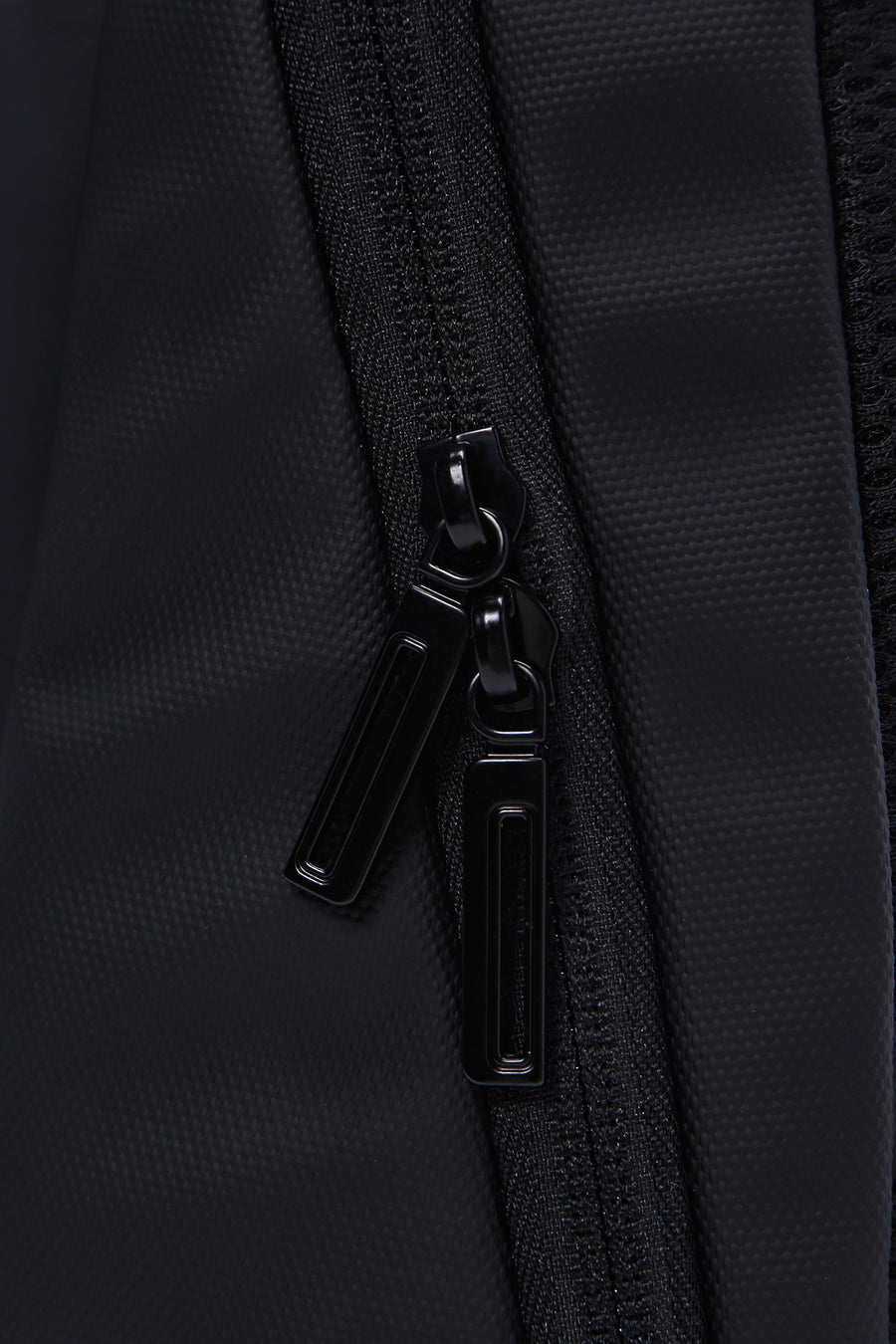 D-Pack Men's Black Technological Fabric Crossbody Bag