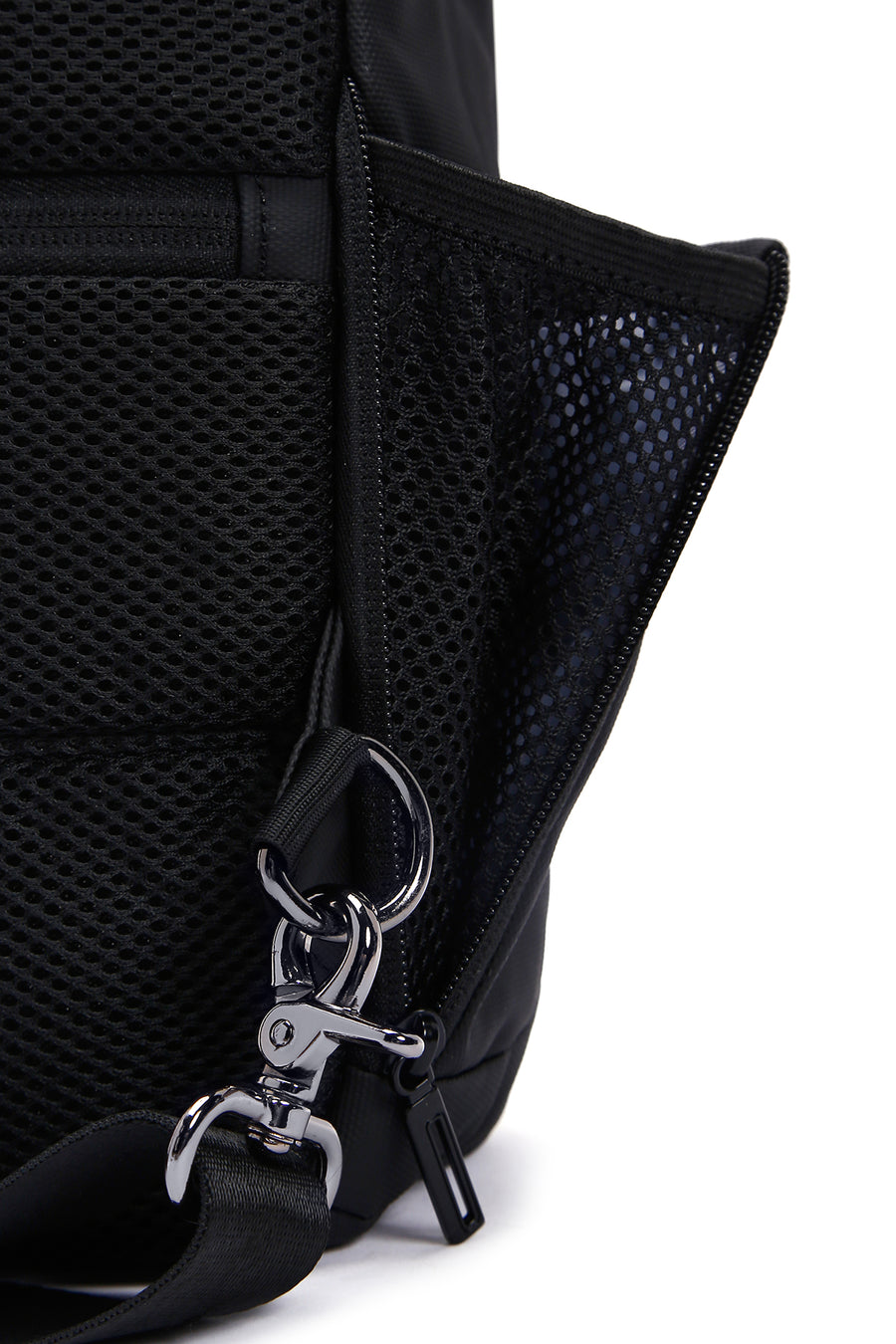 D-Pack Men's Black Technological Fabric Crossbody Bag