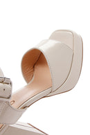 Kadın Bej Rugan Deri Kalın Topuklu Sandalet | Derimod