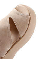 Kadın Bej Kalın Tabanlı Sandalet | Derimod