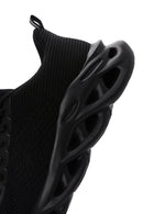 Men's Black Thick Soled Sneaker | Derimod