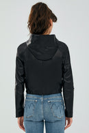 Stella Kadın Siyah Oversize Kapüşonlu Kısa Deri Ceket | Derimod