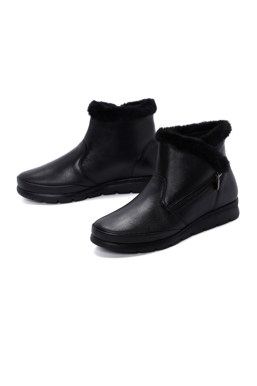Women's Black Leather Zippered Boots