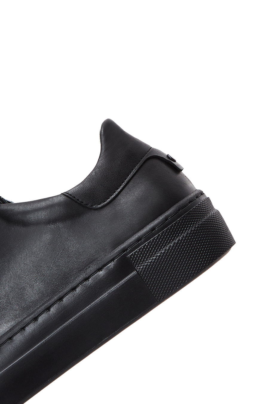 Women's Black Leather Sneaker