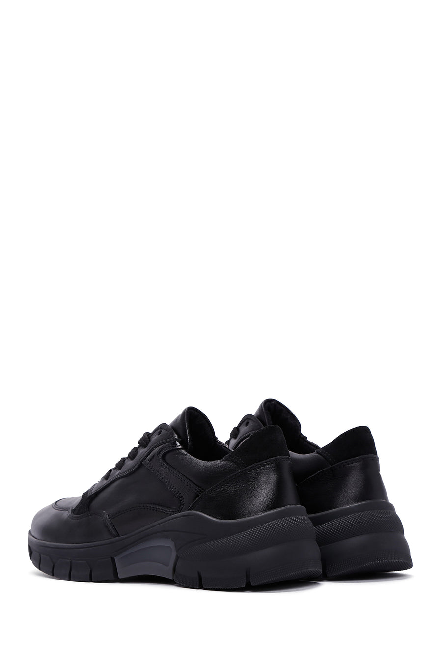 Women's Black Leather Sneaker