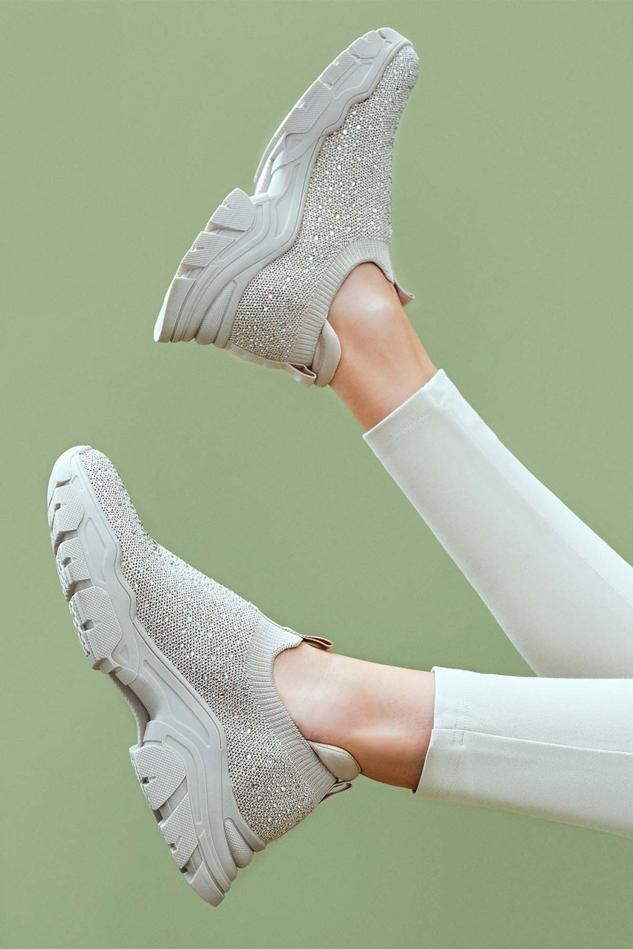 Kadın Bej Taşlı Kalın Tabanlı Sneaker 23WFD43066F | Derimod