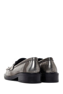 Kadın Gümüş Deri Püsküllü Maskülen Loafer | Derimod