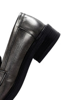 Kadın Gümüş Deri Püsküllü Maskülen Loafer | Derimod