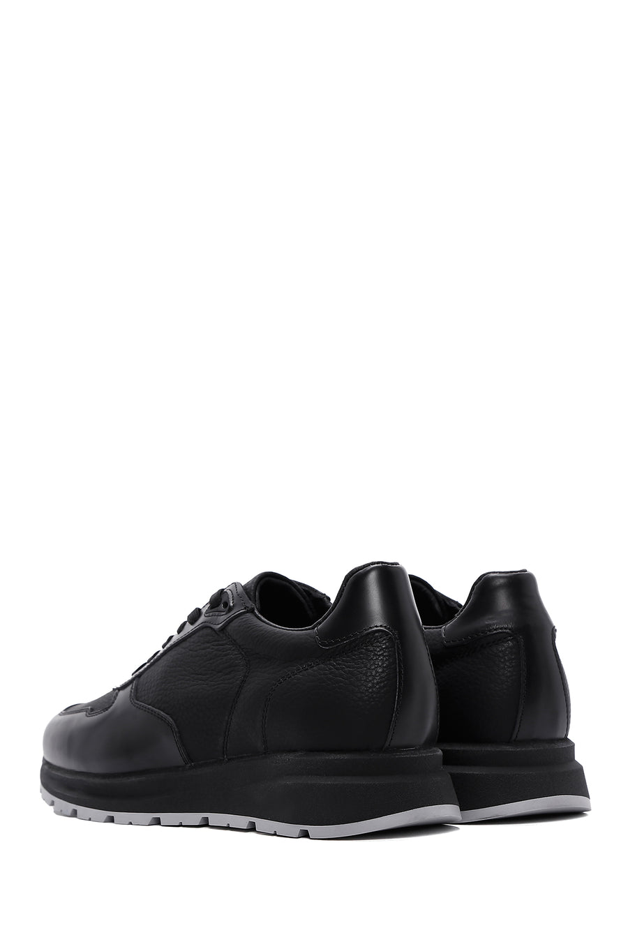 Men's Black Leather Casual Sneaker