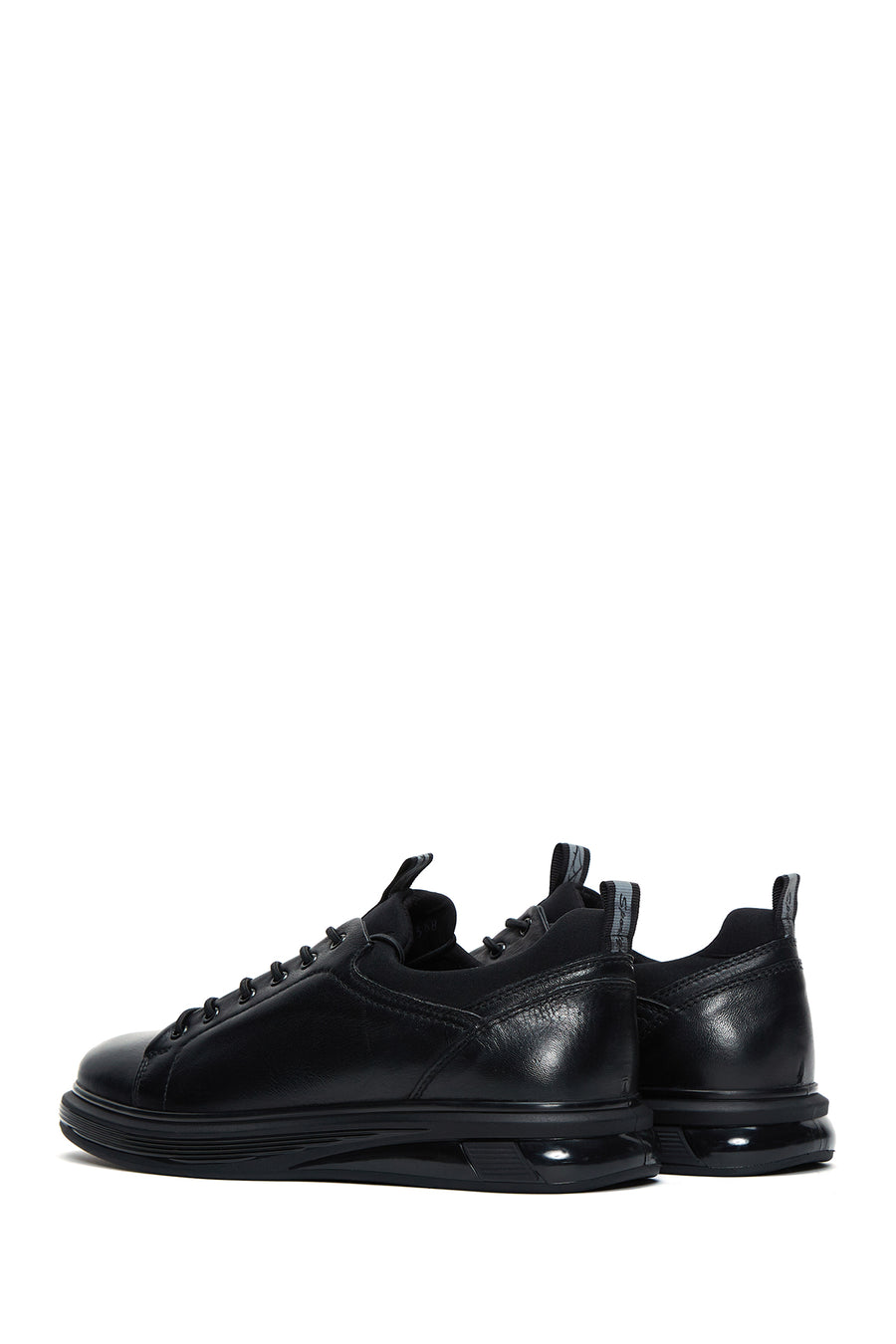 Men's Black Leather Casual Sneaker