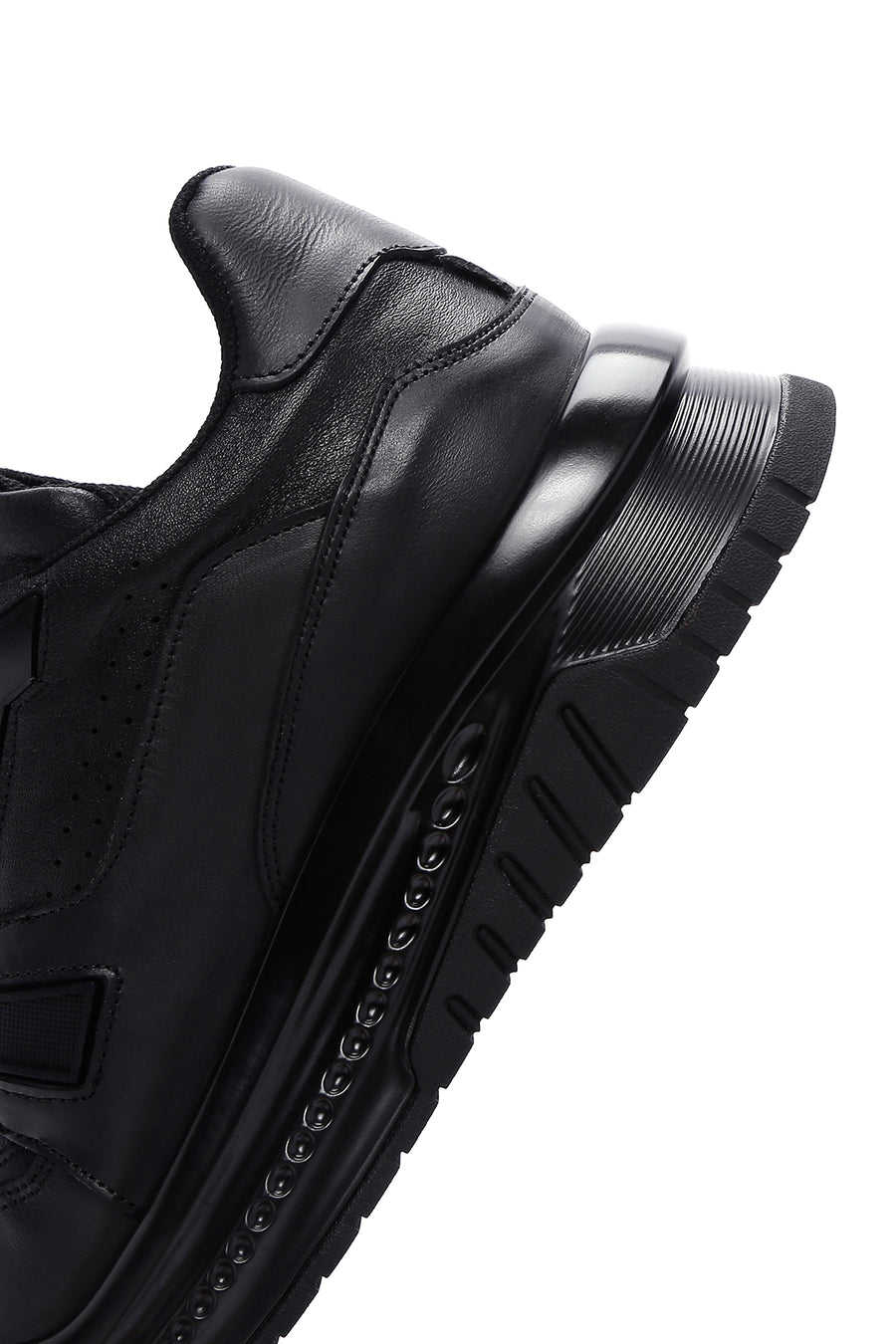 Men's Black Leather Thick Soled Sneaker