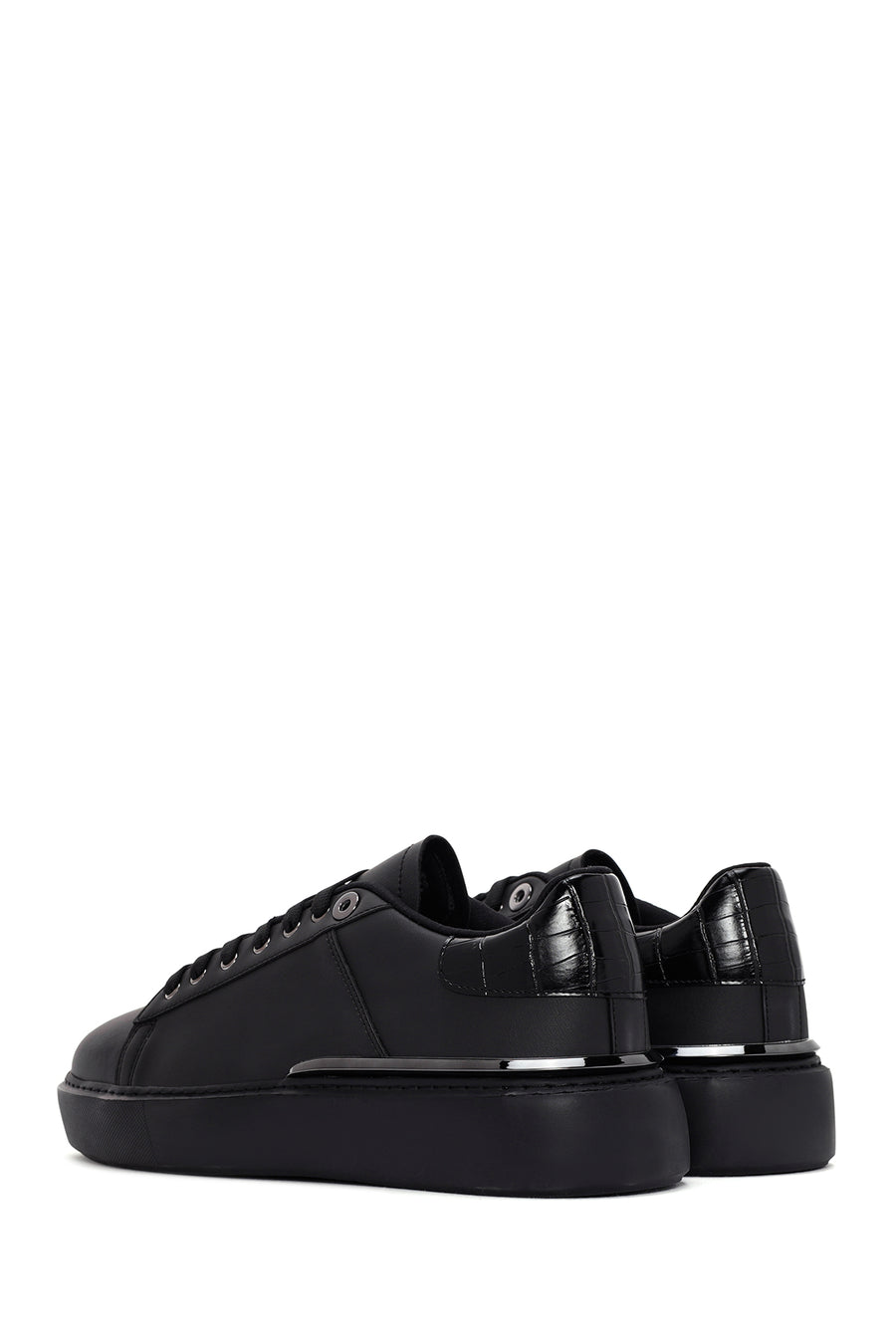 Men's Black Lace-Up Thick Sole Sneaker