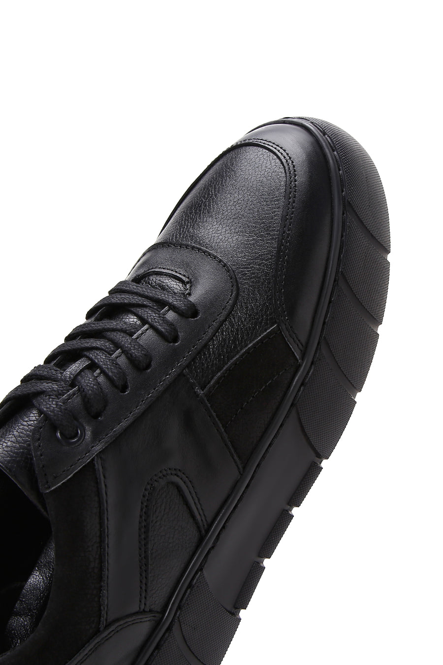 Men's Black Leather Thick Soled Sneaker