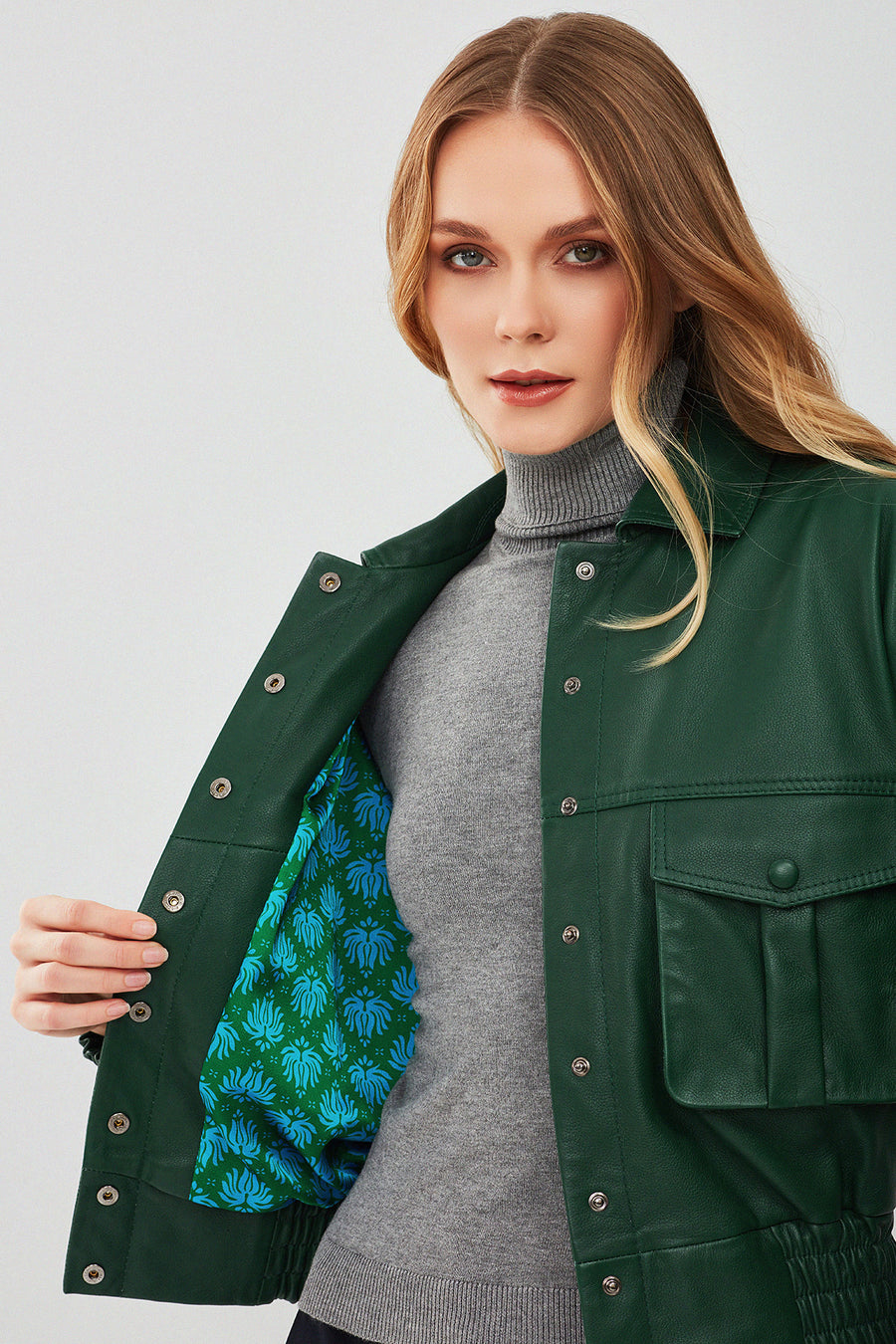 Chloe Kadın Yeşil Oversize Kısa Deri Mont