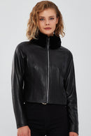 Ida Kadın Siyah Çift Taraflı Kürklü Kısa Deri Ceket | Derimod