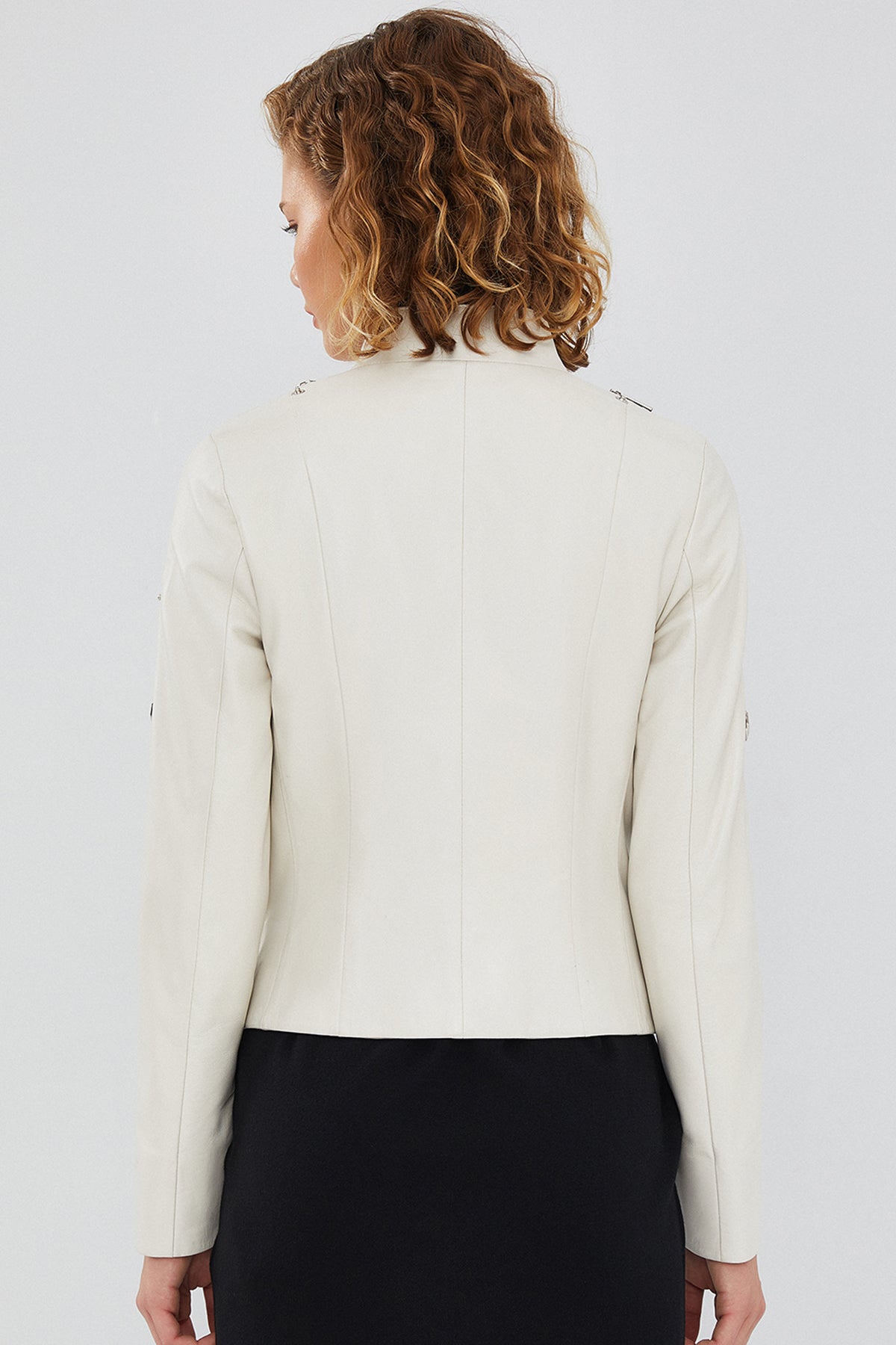 Tara Kadın Bej Kısa Deri Ceket