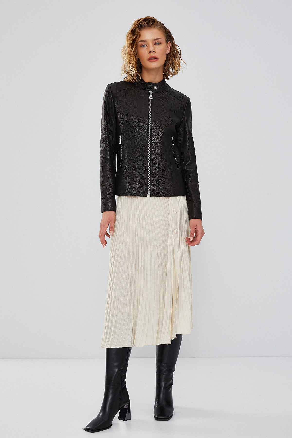 Pam Kadın Siyah Kısa Deri Ceket