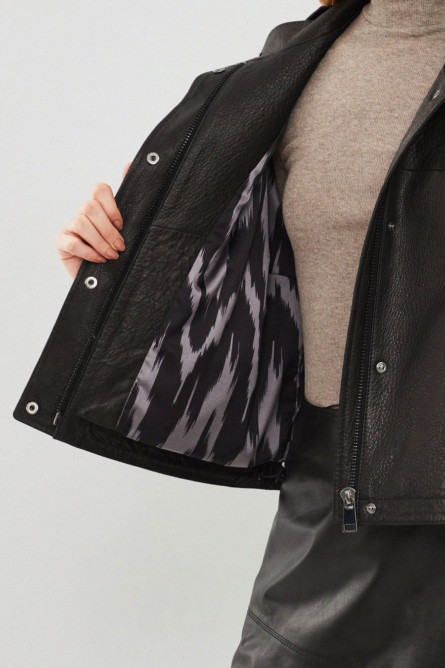 Cassy Kadın Siyah Oversize Deri Ceket