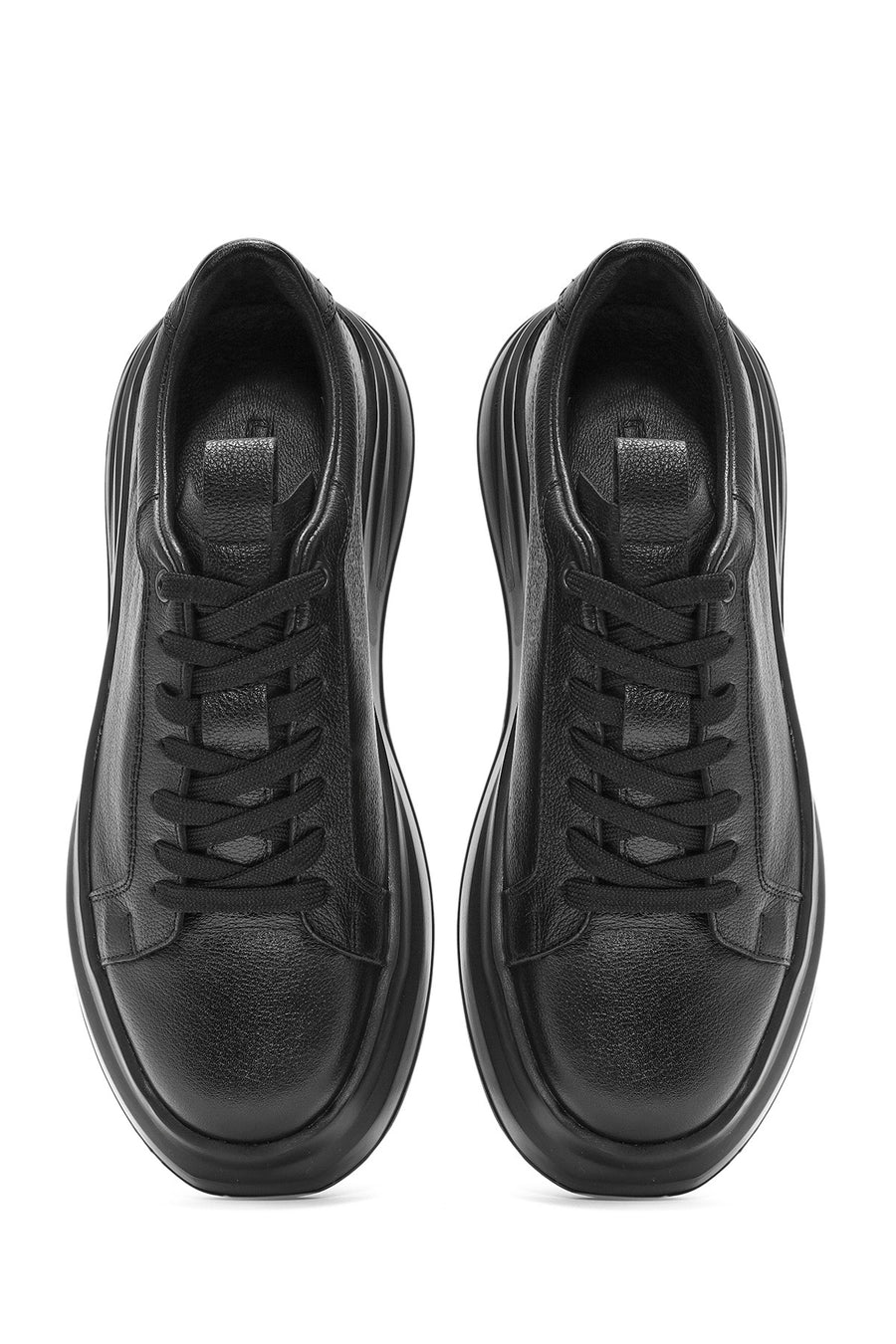 Men's Black Lace-up Leather Sneaker