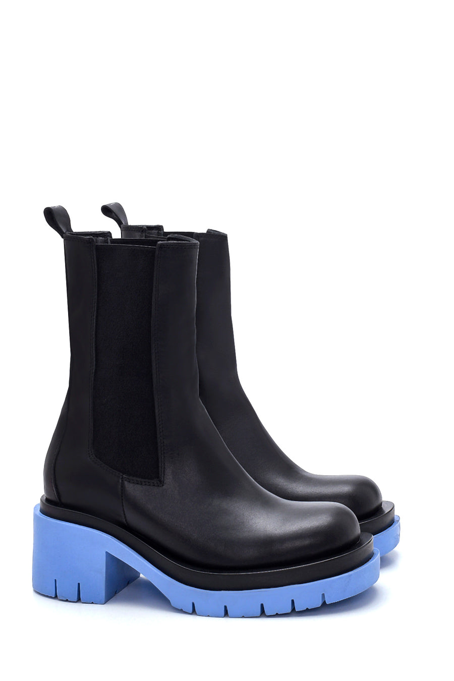 Women's Black Leather Heeled Chelsea Boots