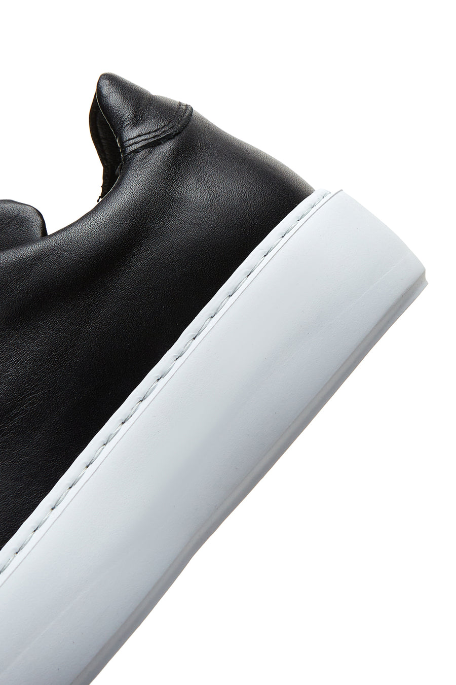 Kadın Siyah Bağcıklı Kalın Tabanlı Deri Sneaker