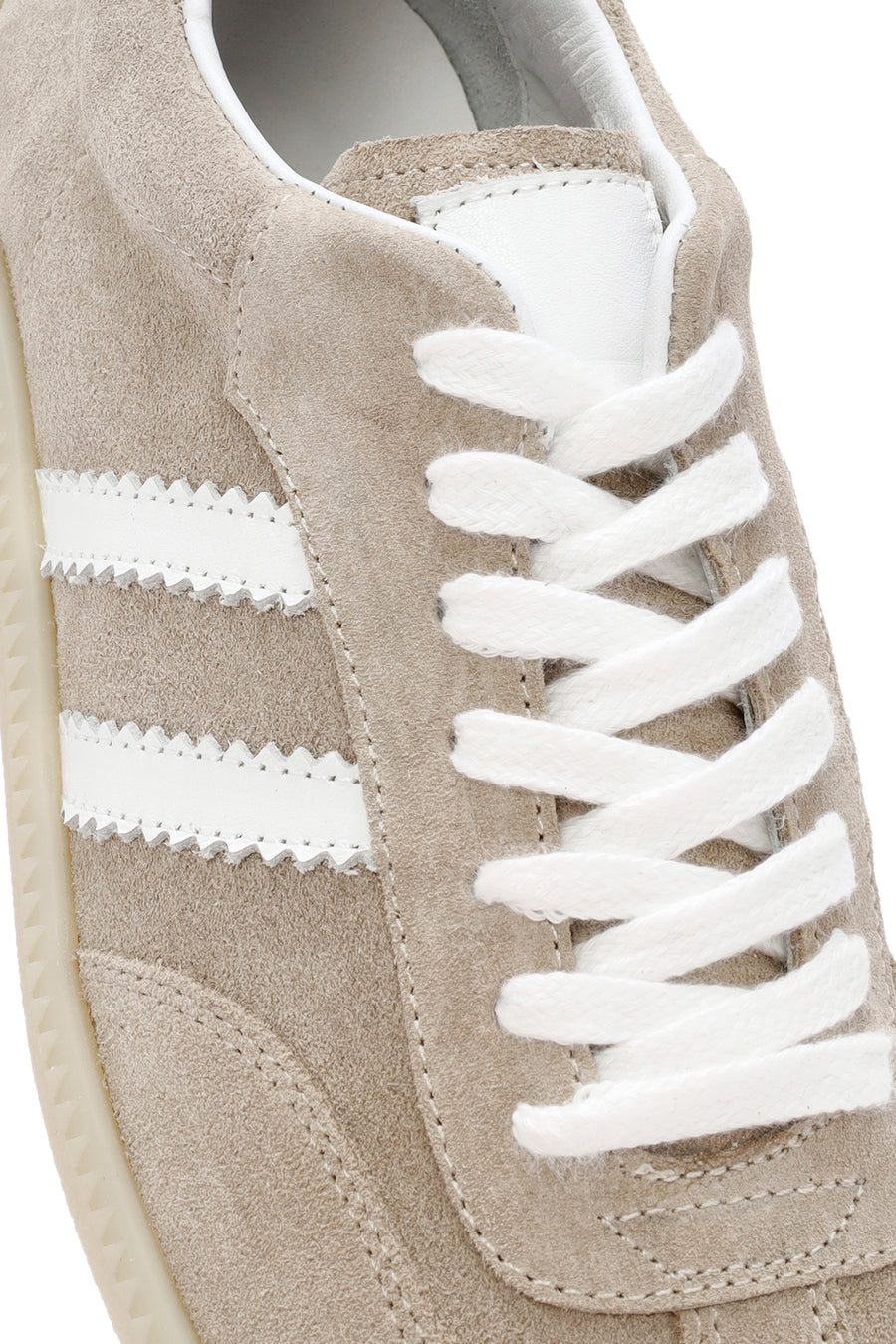 Kadın Bej Bağcıklı Süet Deri Sneaker