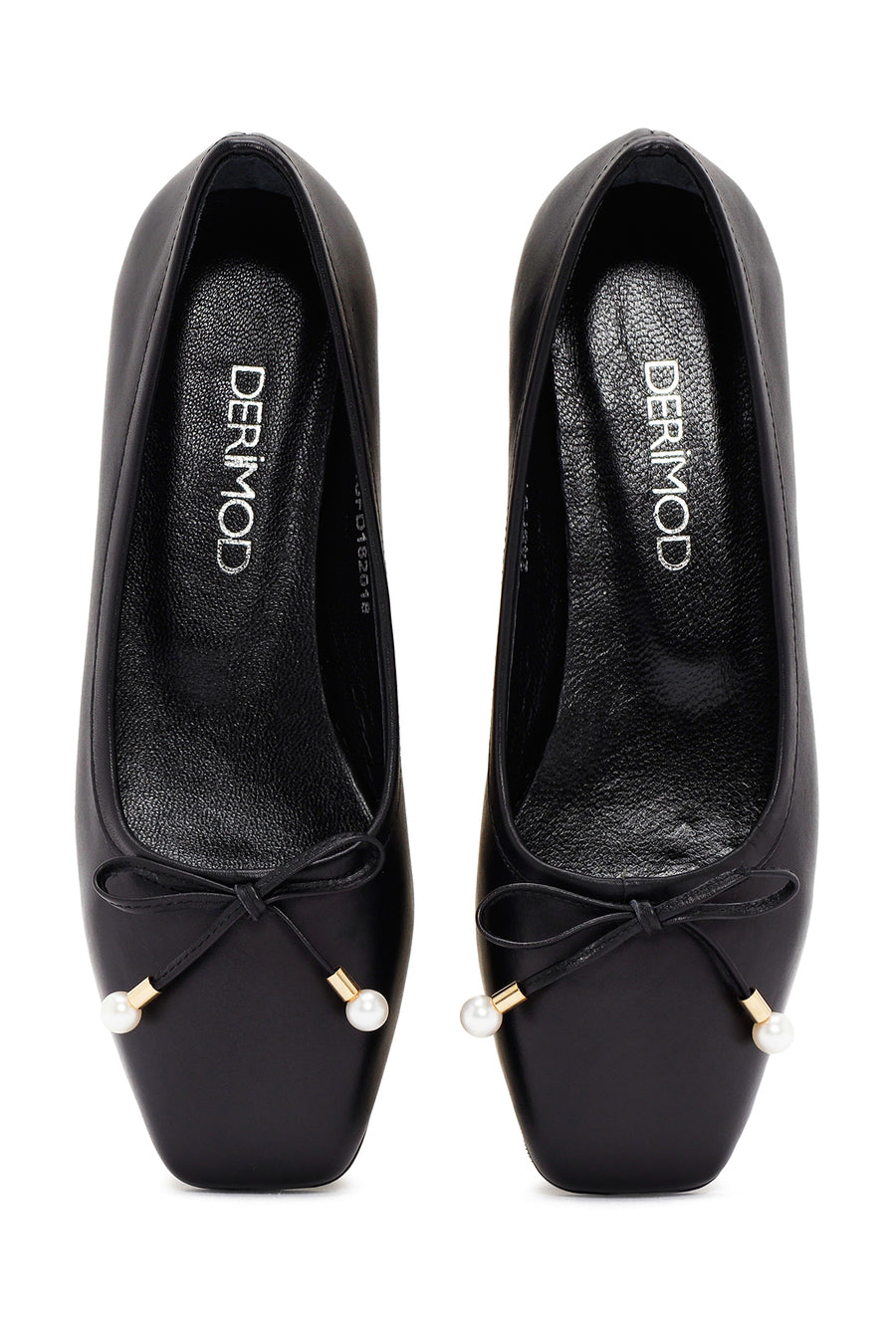 Women's Black Leather Ballerinas