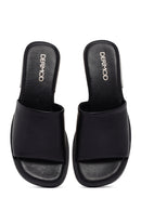 Kadın Siyah Deri Terlik | Derimod