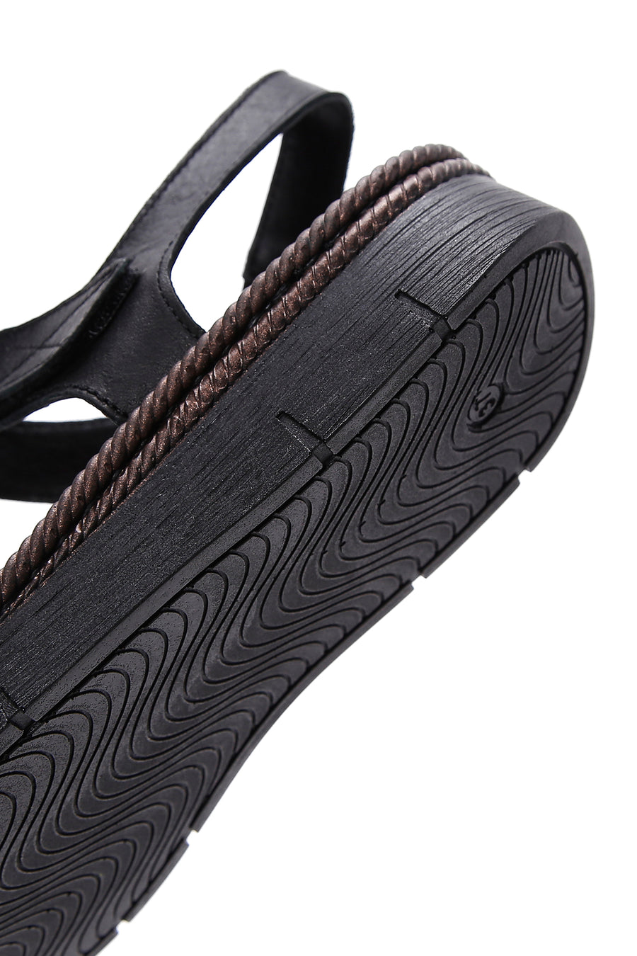 Kadın Siyah Bilekten Bantlı Deri Comfort Sandalet