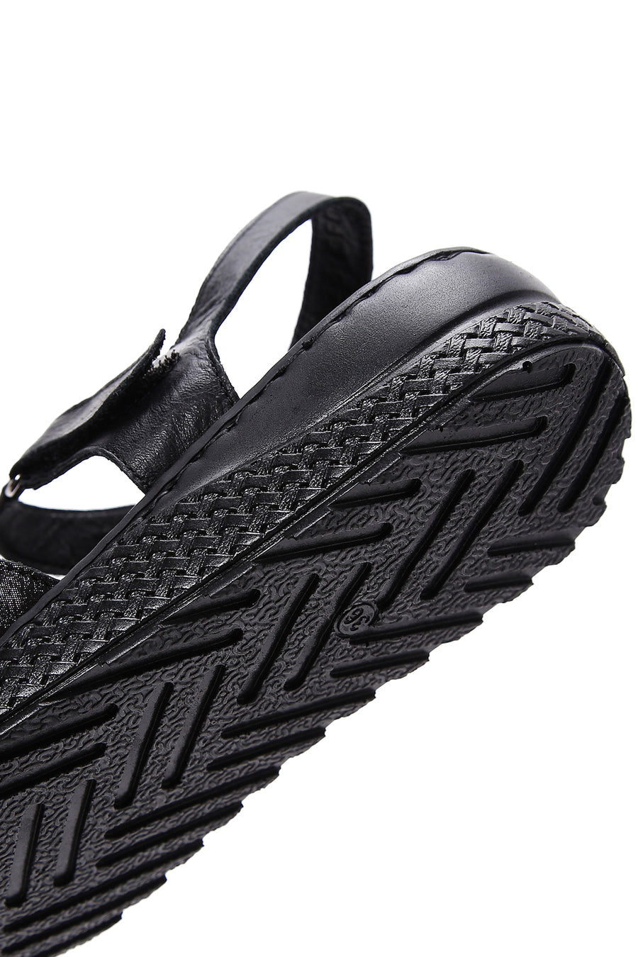 Kadın Siyah Bilekten Bantlı Deri Comfort Sandalet