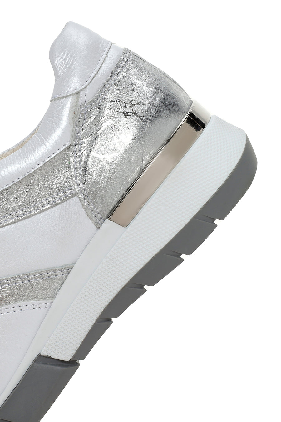 Kadın Beyaz Bağcıklı Yandan Fermuarlı Deri Sneaker