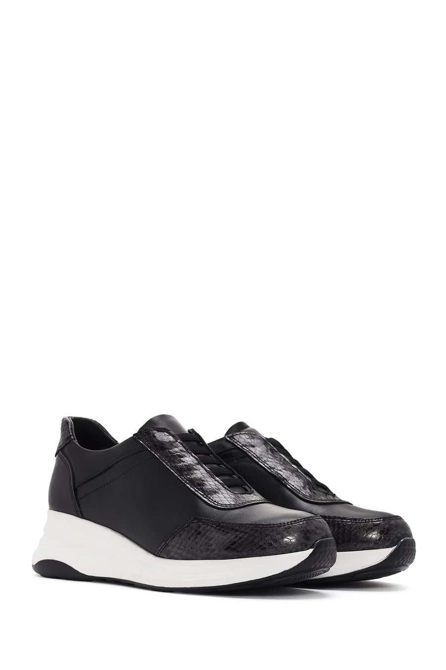 Kadın Siyah Kalın Tabanlı Deri Sneaker