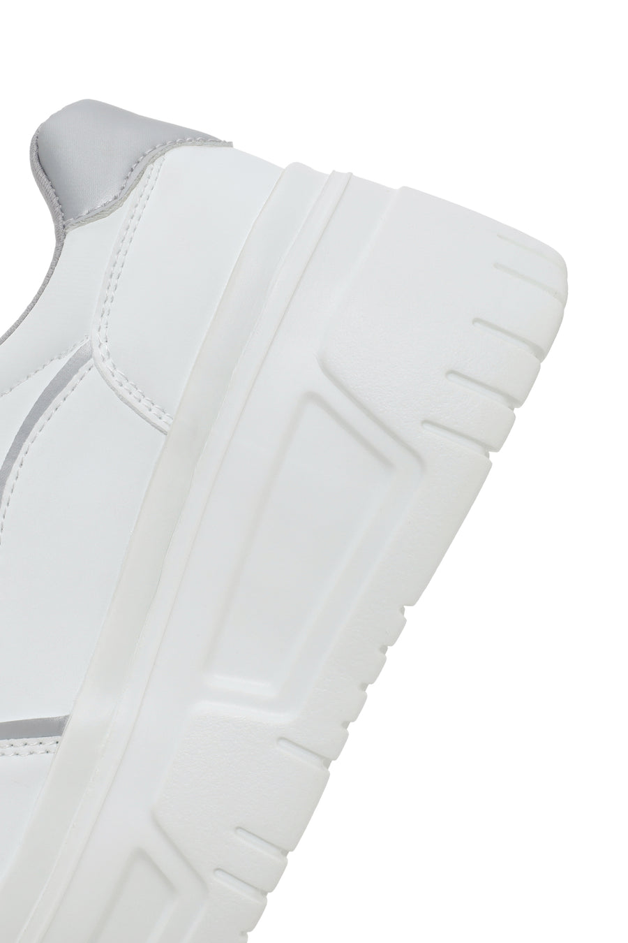Kadın Beyaz Kalın Tabanlı Sneaker