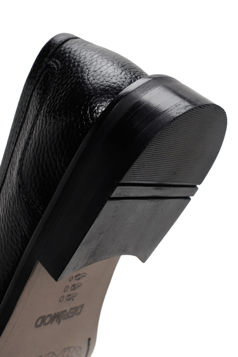 Men's Black Leather Classic Loafer