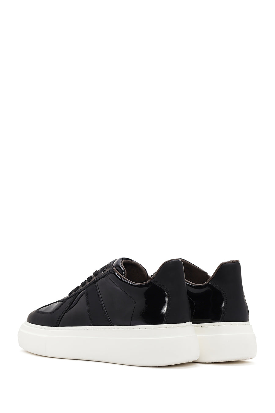 Erkek Siyah Bağcıklı Rugan Deri Casual Sneaker