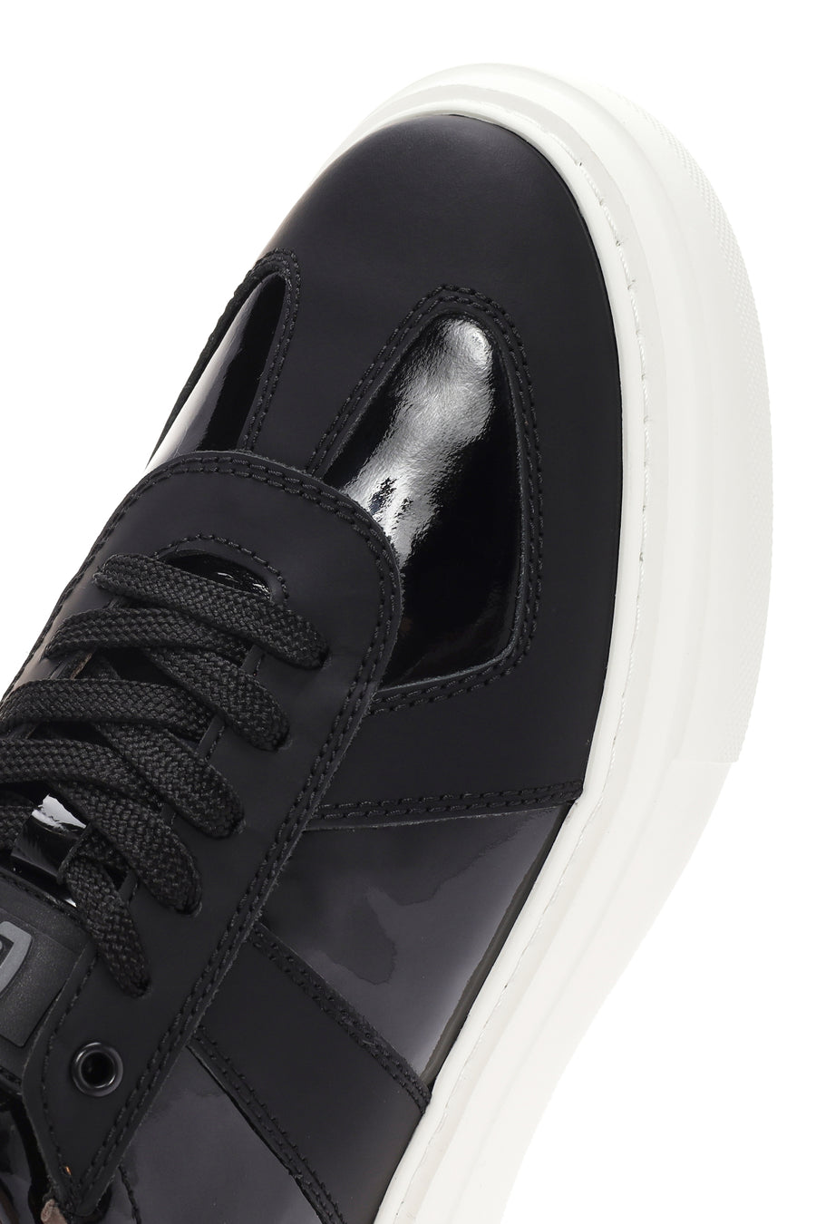 Erkek Siyah Bağcıklı Rugan Deri Casual Sneaker