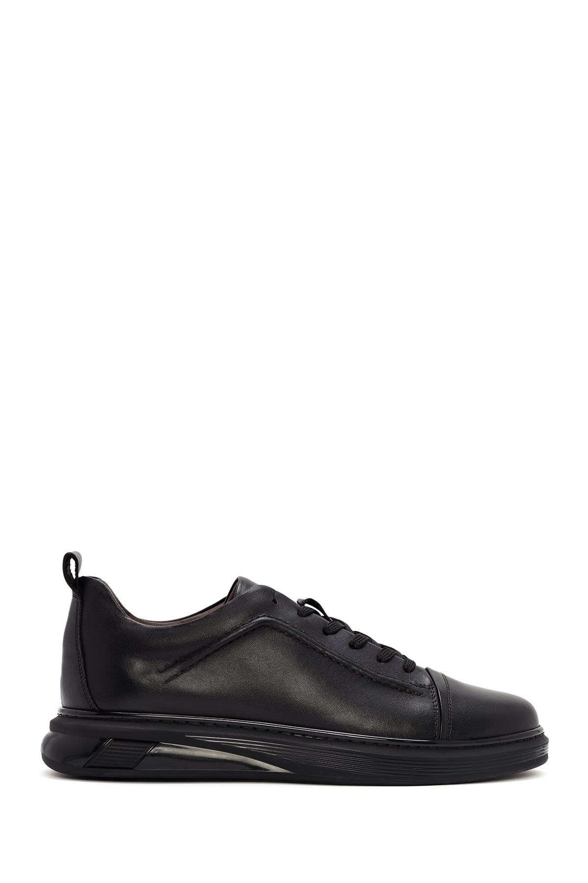
Men's Black Thick Sole Lace-Up Leather Sneaker
 24SFD602818 | Derimod