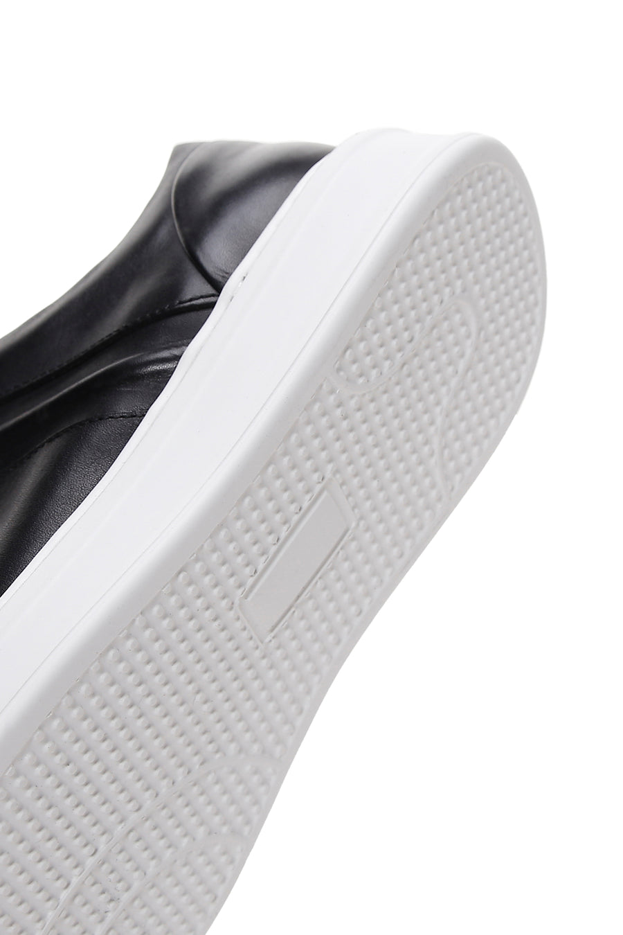 Men's Black Lace-up Leather Sneaker