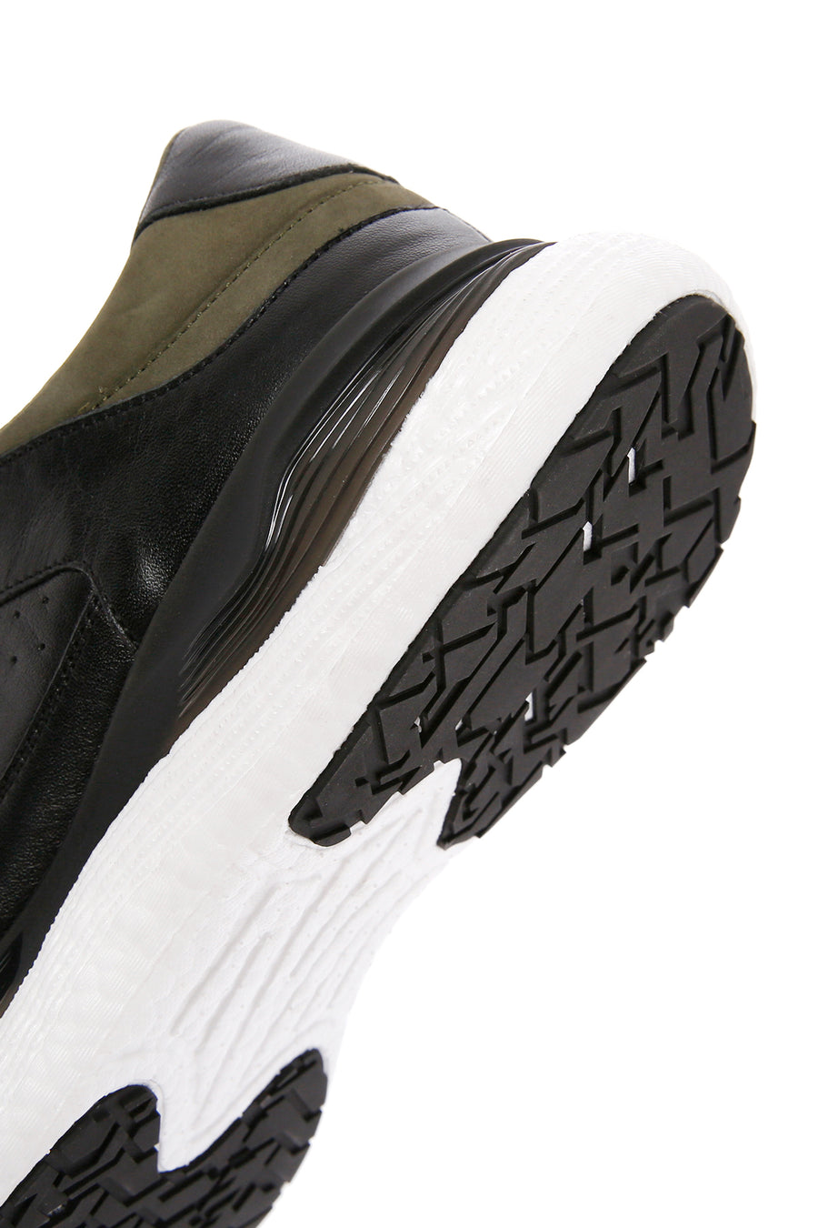 Erkek Siyah Bağcıklı Kalın Tabanlı Deri Casual Sneaker