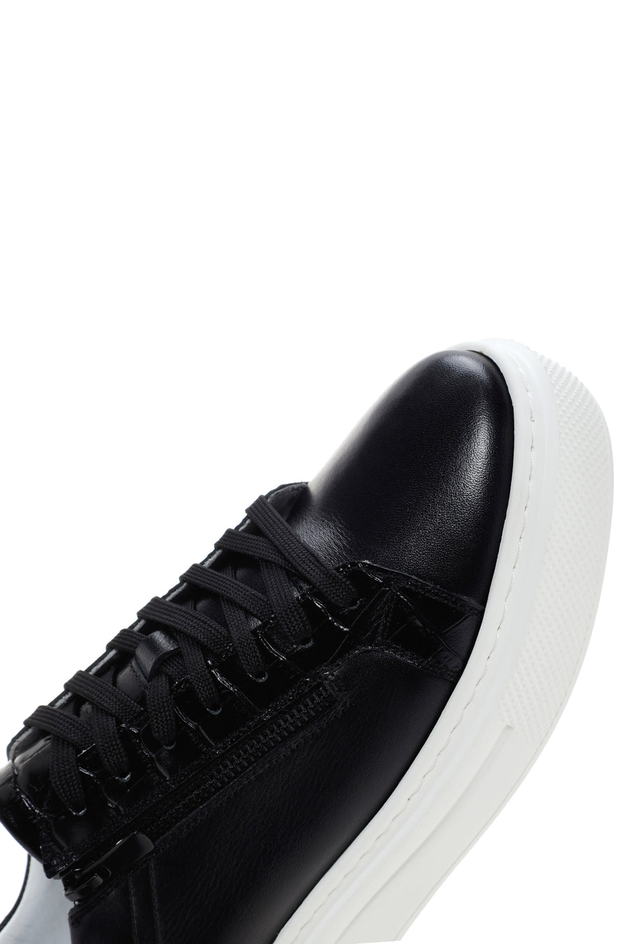 Men's Black Thick Sole Lace Up Leather Sneaker